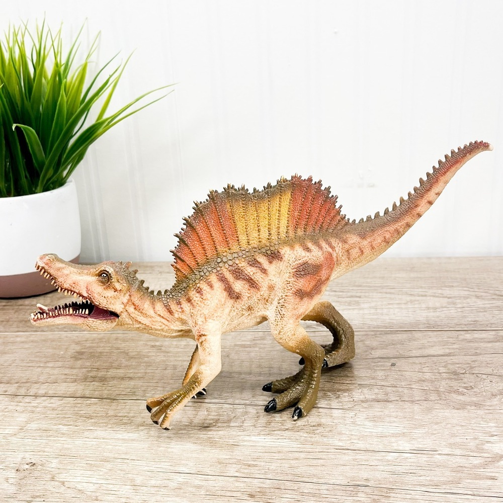 Spinosaurus Dinosaur‎ Figurine 12" Model Figure WM84495 TM04-0920